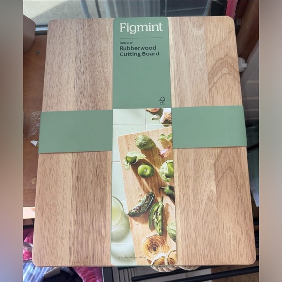 Figmint Other - Figmint Rubberwood Cutting Board - Natural Wood